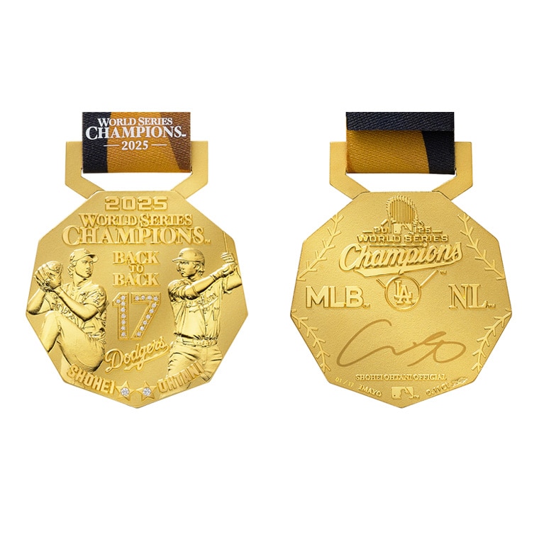 SHOHEI OHTANI OFFICIAL「BACK TO BACK WORLD SERIES CHAMPIONS K24 MEDAL DIAMOND JEWELRY」（2025）