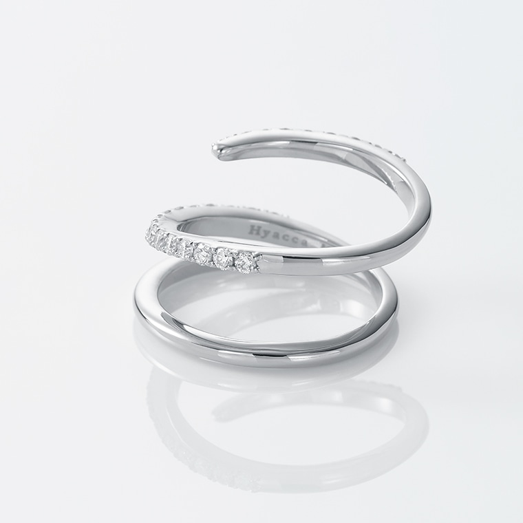 美品 K18WG ホワイトゴールド リング 指輪 ダイヤ 0.16ct 【1-0125487】約52mmサイズ変更