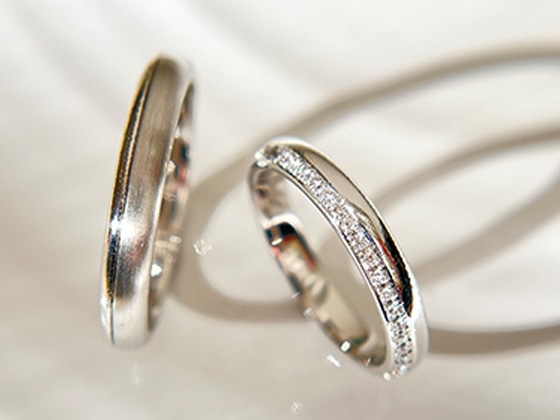 シンプル、そして人とかぶらないデザイン